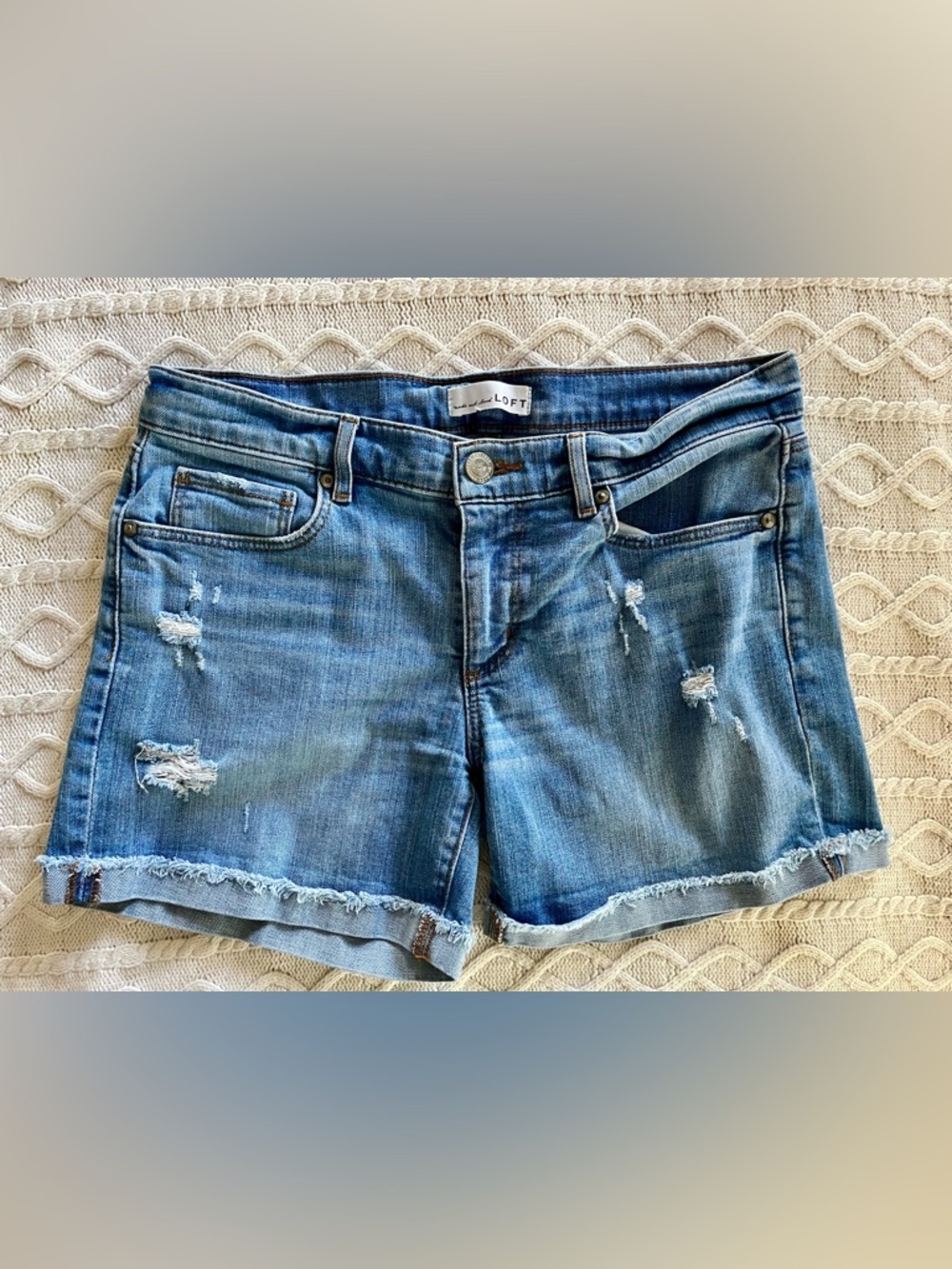 Loft Medium Wash Distressed Cuffed Jean Shorts Women’s Size 27